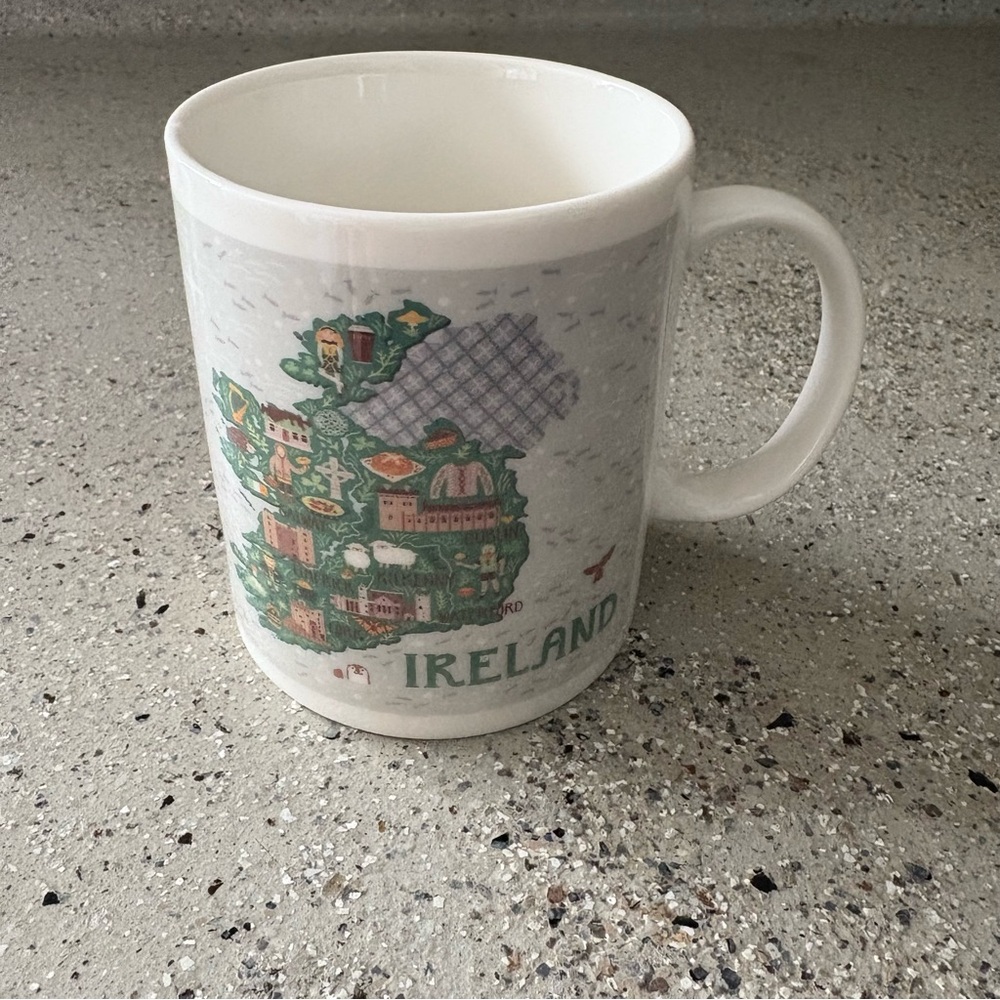 Ireland Map Ceramic Mug - Picture 2 of 3